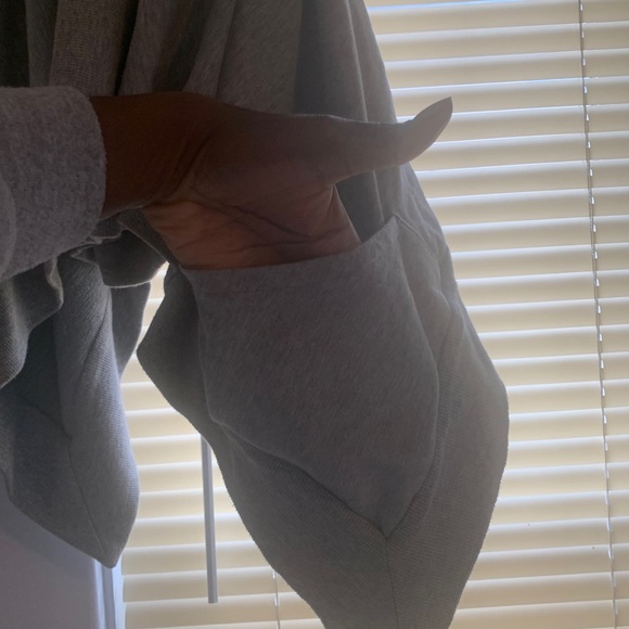 Studded vest with pockets - Picture 6 of 6